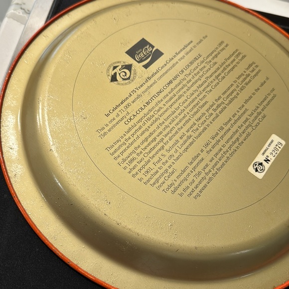 Coca Cola - Picture 3 of 3